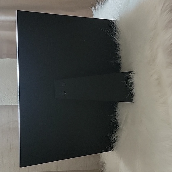 Table decor - Picture 3 of 7